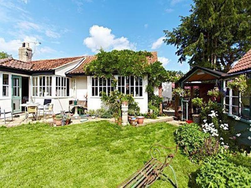 Wayside B&B Salhouse Exteriör bild